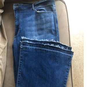 Another pair of flare jeans !!!
